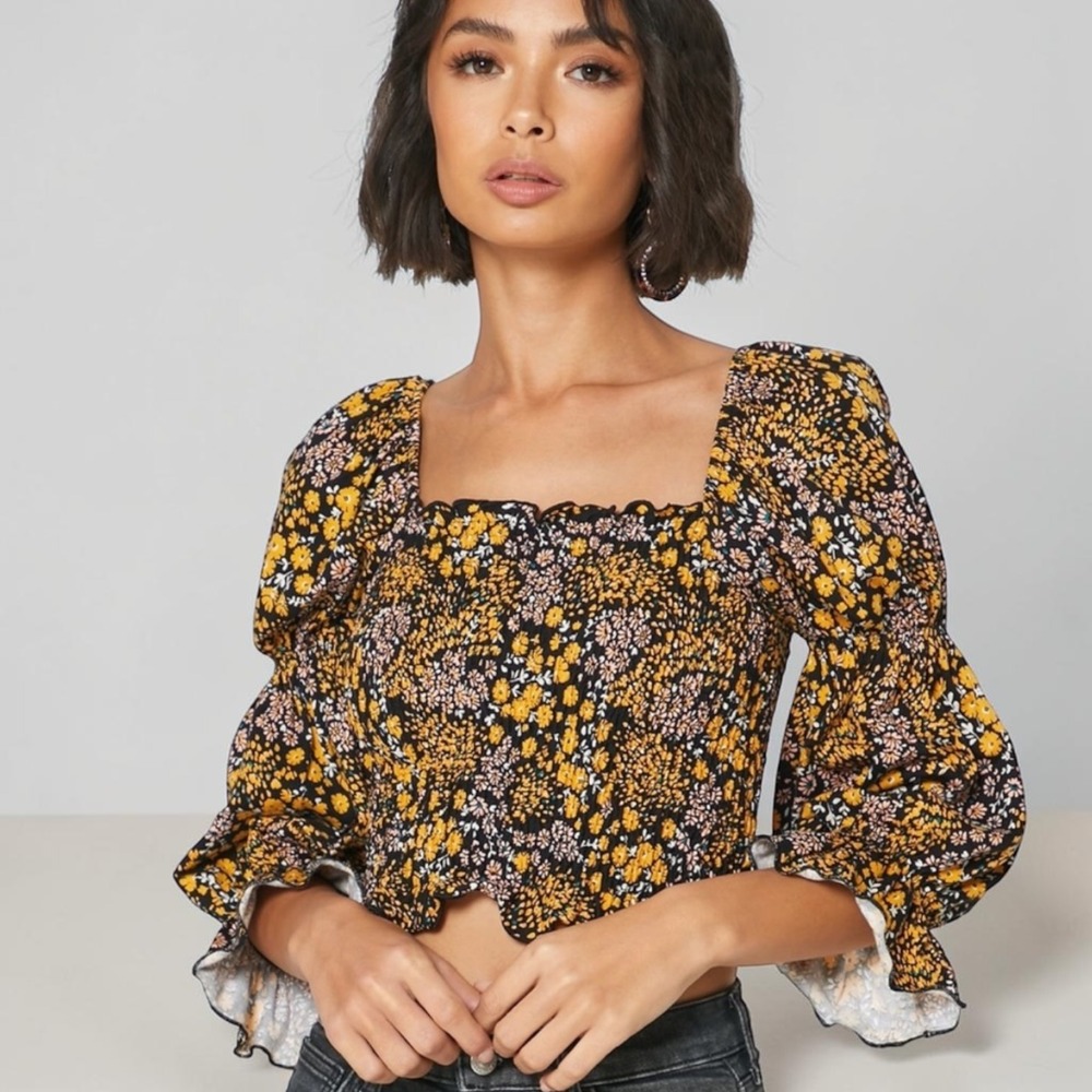 Topshop Smocked Floral Crop Top Yellow Black Ditsy Size 4 Cottage Prairie Boho